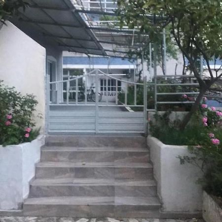 Apartament Roisin Sarande Exterior photo